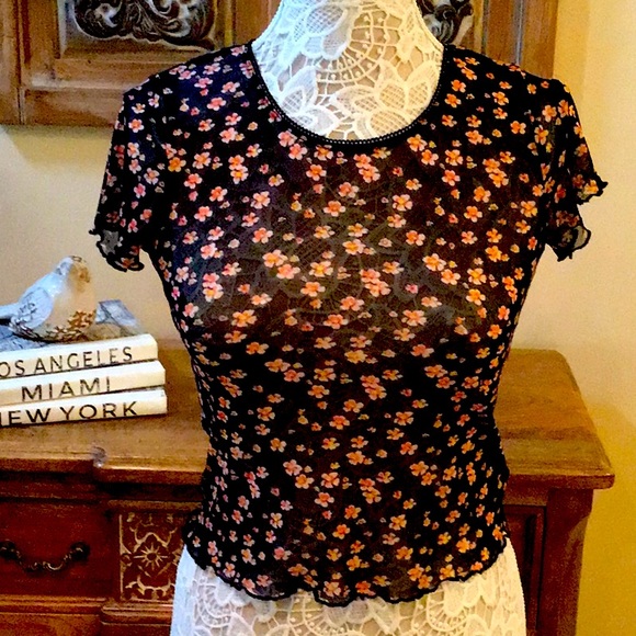 Me to We Tops - 532 🌼EUC Me to We Pac Sun Juniors Sheer Floral Top🌼